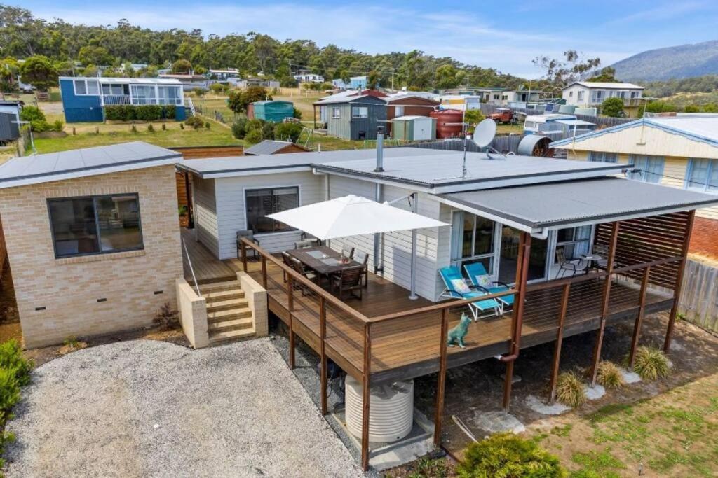 'the Alonnah' House - Main House & Unit Holiday home *